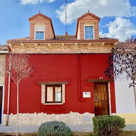 La Parada De Jimena-casa Rustica Rodeada De Bodegas En * Rueda