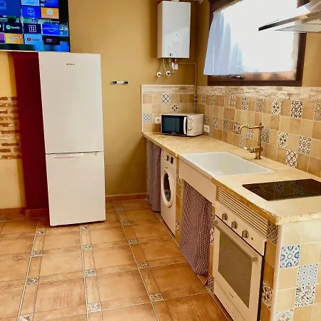 La Parada De Jimena-casa Rustica Rodeada De Bodegas En Vakantiehuis