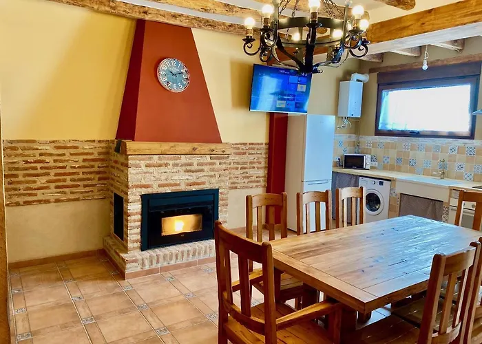 La Parada De Jimena-casa Rustica Rodeada De Bodegas En