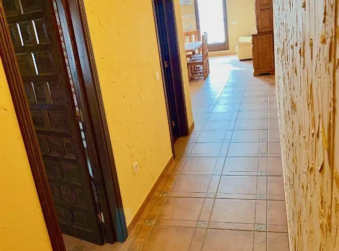 Hébergement de vacances La Parada De Jimena-casa Rustica Rodeada De Bodegas En *